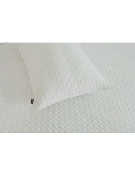 Colcha Bouti Salerno | Diseño Elegante y Acolchado Ligero