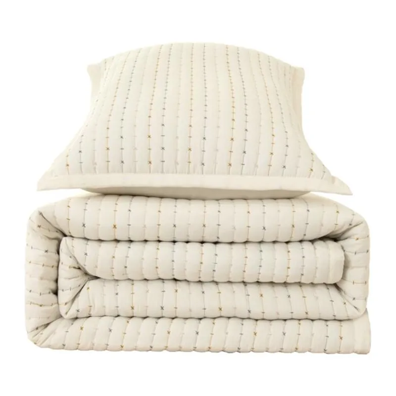 Colcha Arese bordada con fundas de cojín | Tejido lavado a la piedra, ligera y suave