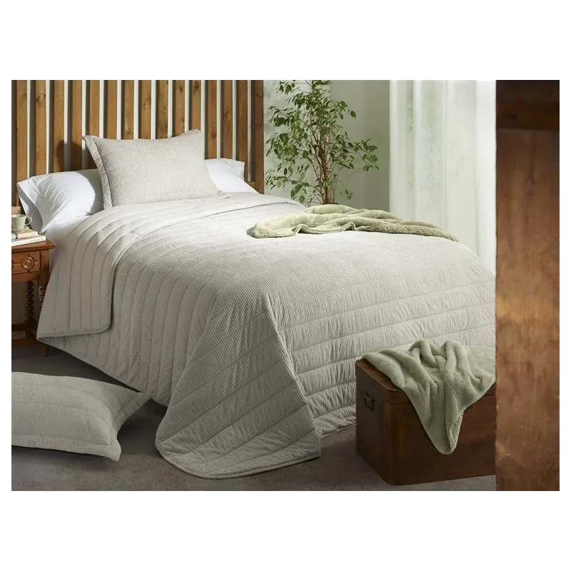 Edredón Nara | Jacquard de chenilla, 200 gr, con fundas de cojín – cama 150cm